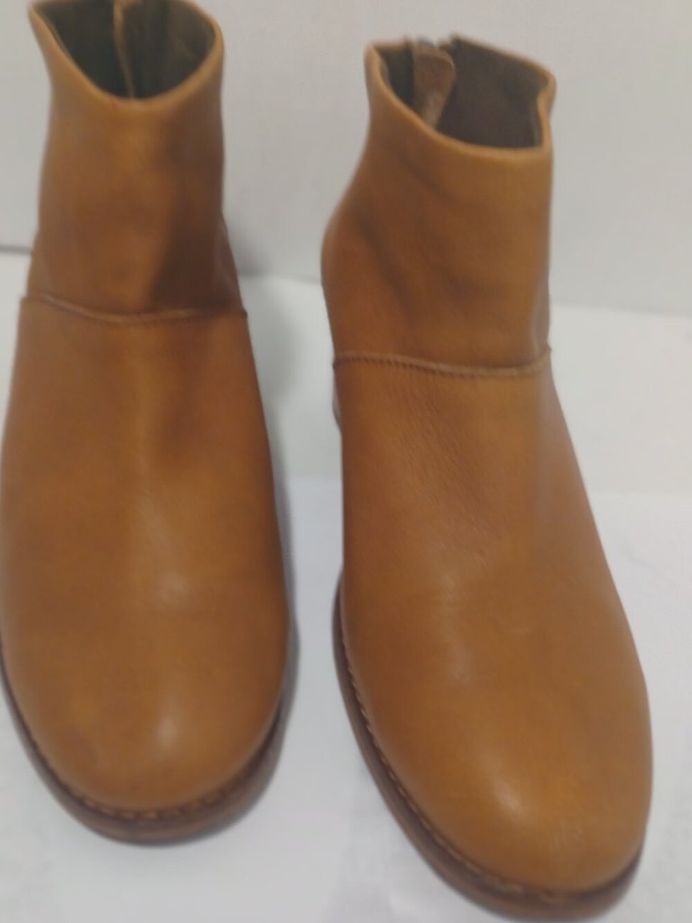 Toms Carpe Diem Ankle Boots Womens US Size 7 Black Leather Block‎ Heel Back Zip